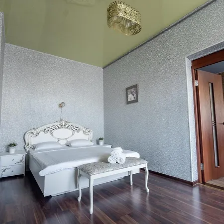 Vip-kvartira Gorodskoy Val 10 * Minsk