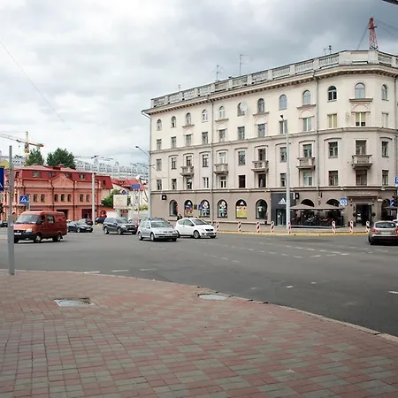 Apartment Vip-kvartira Gorodskoy Val 10 *