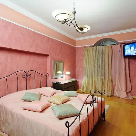 Vip-kvartira Gorodskoy Val 10 Apartment