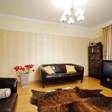 Vip-kvartira Gorodskoy Val 10 *