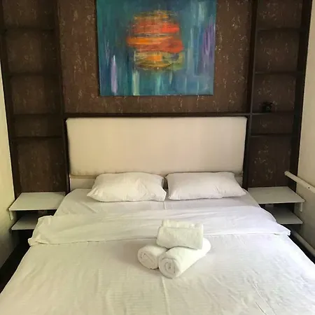Vip-kvartira Gorodskoy Val 10 Apartment *